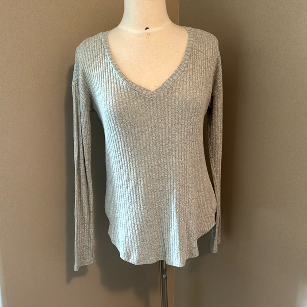 American Eagle Outfitters Soft and Sexy Long Sleeve Ribbed Sweater Green…